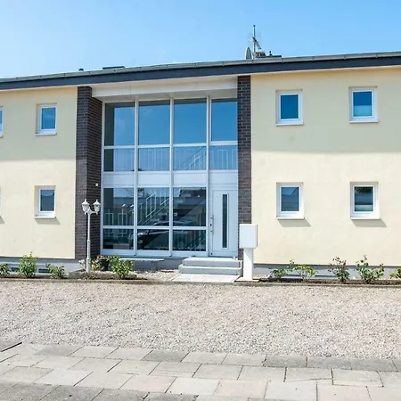Haus-strandburg-sanddorn * Dahme (Schleswig-Holstein)